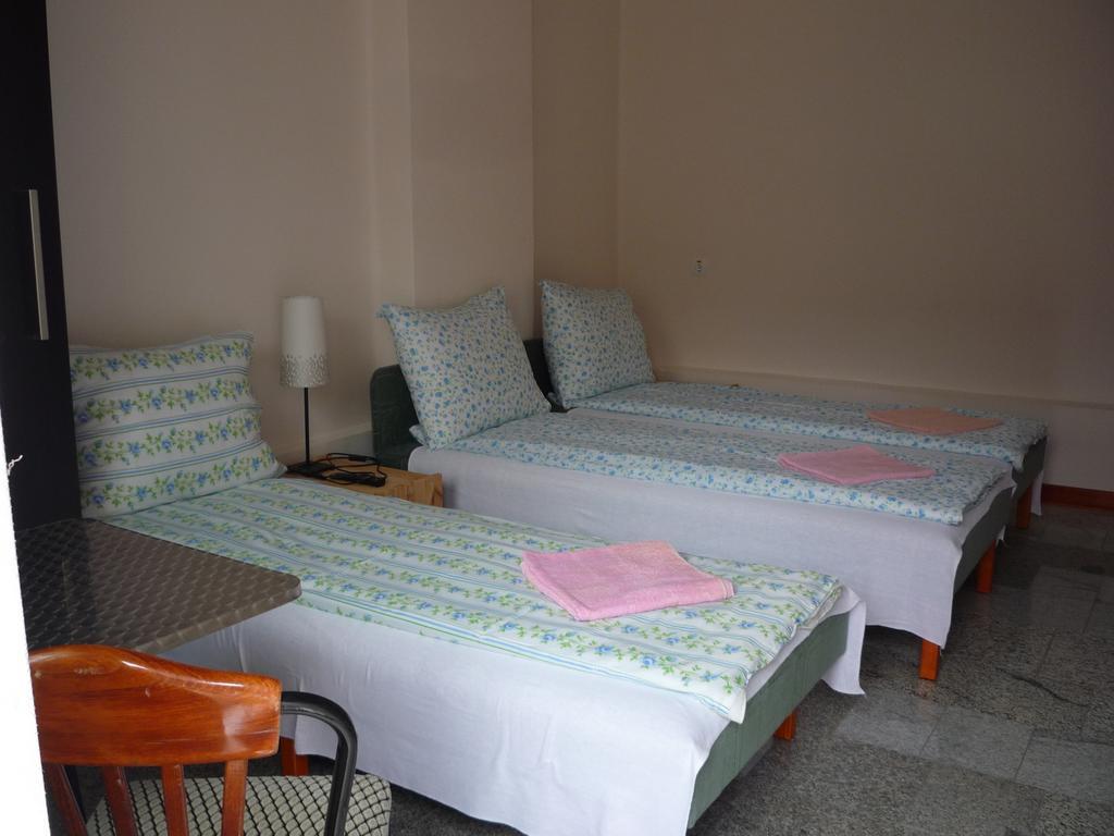 Hotel Morafeszek Vendeghaz Mórahalom Zewnętrze zdjęcie